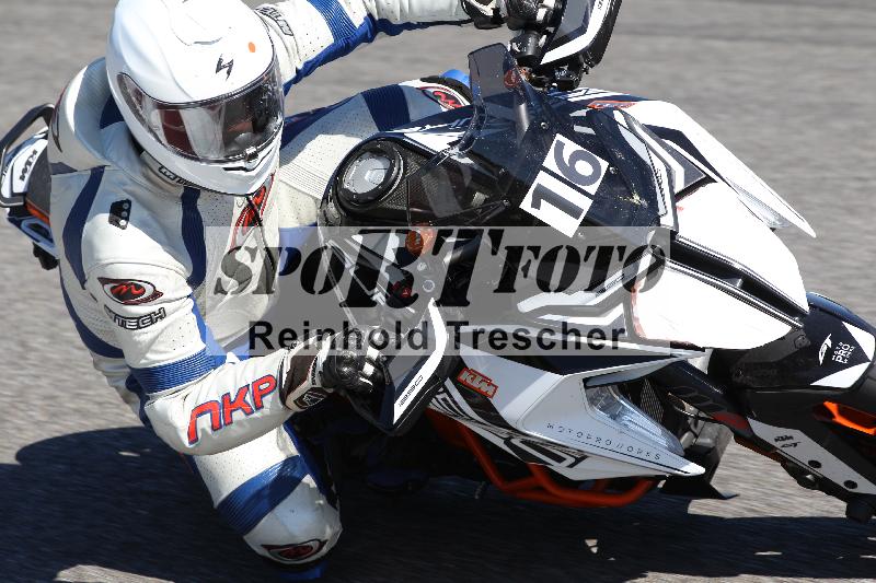 /Archiv-2025/48 25.08.2025 Cornu Master School ADR/rot-rouge/16